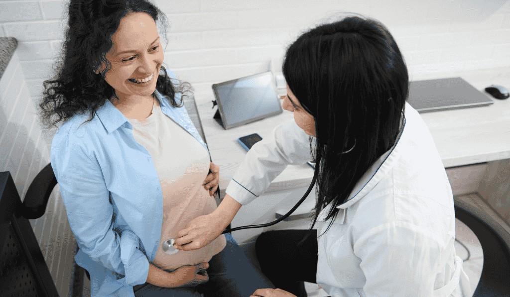 Evening OB-GYN OPD with Dr Karishma Talwar at P.D. Hinduja Sindhi Hospital